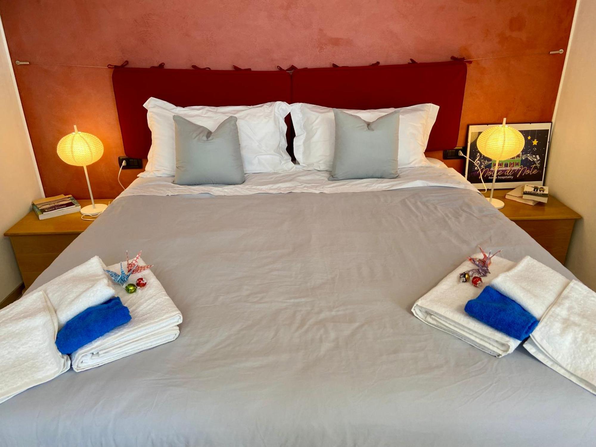 Notte Di Note - Home Hospitality Busto Arsizio Exterior foto
